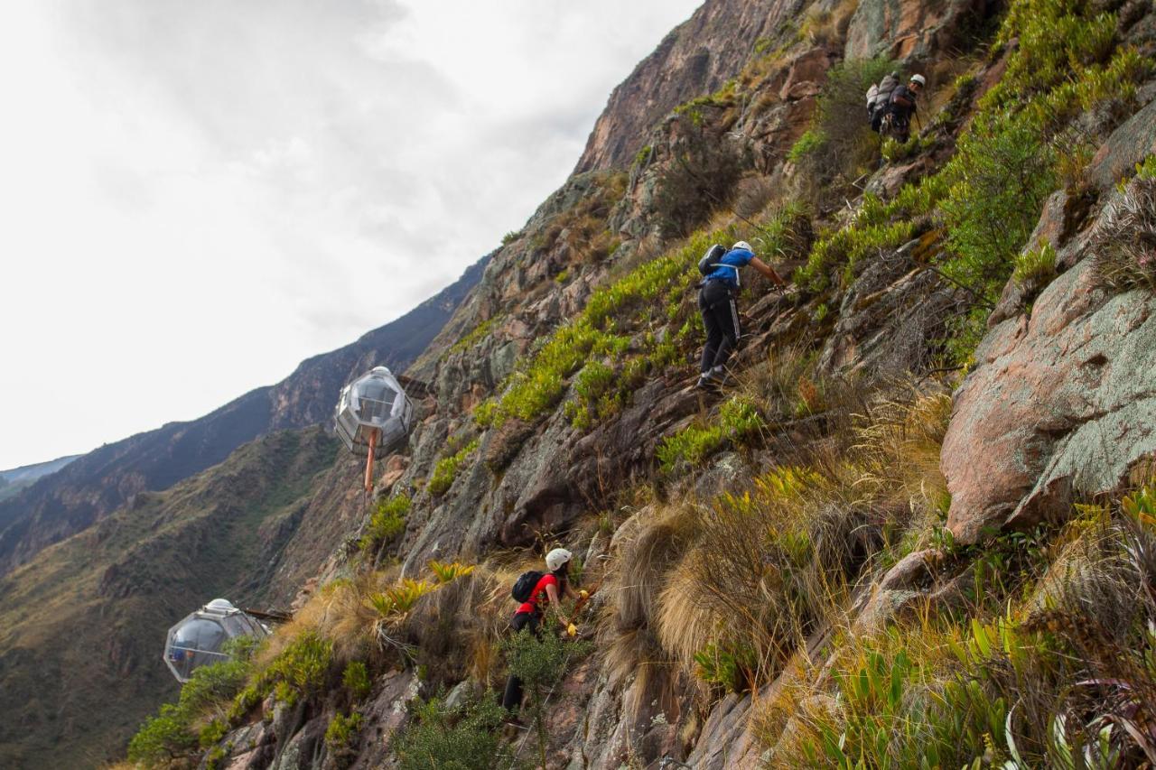 Skylodge Adventure Suites Urubamba Exterior photo